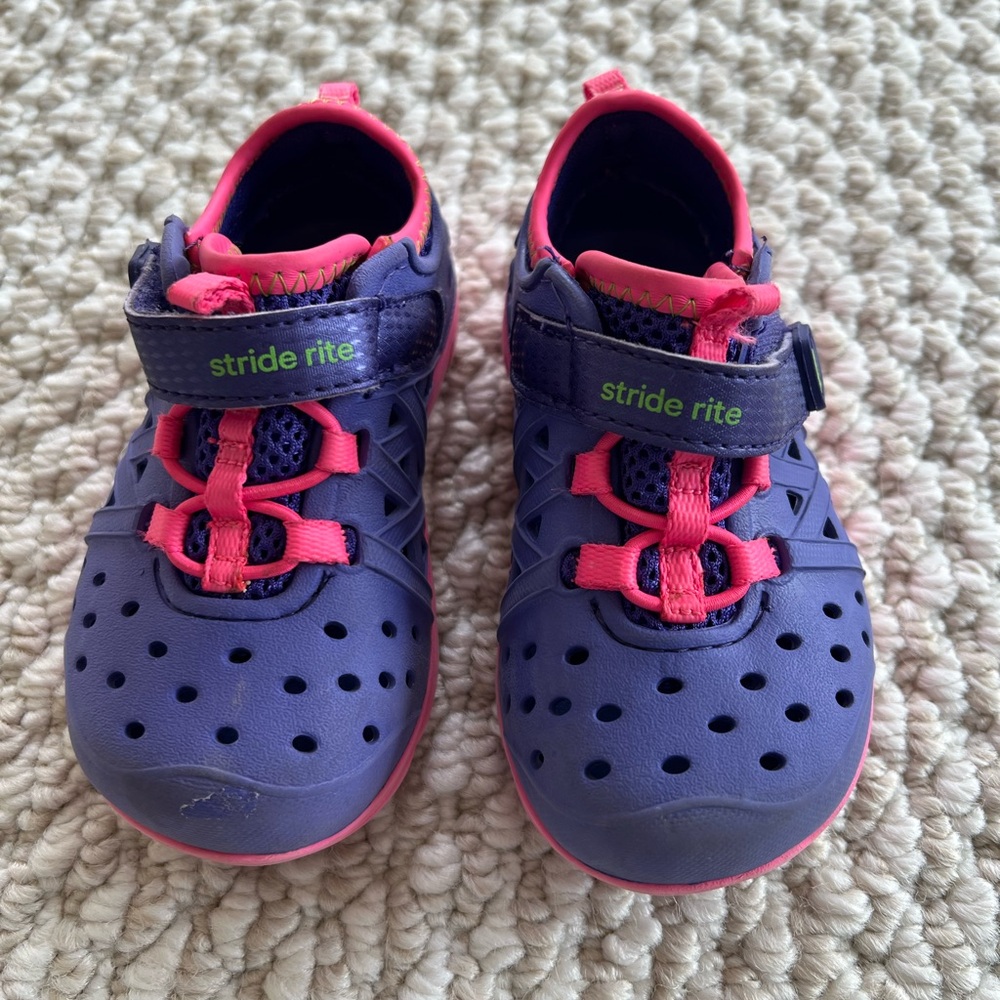 Stride Rite Kids' Purple and Pink Water Shoes Size 6